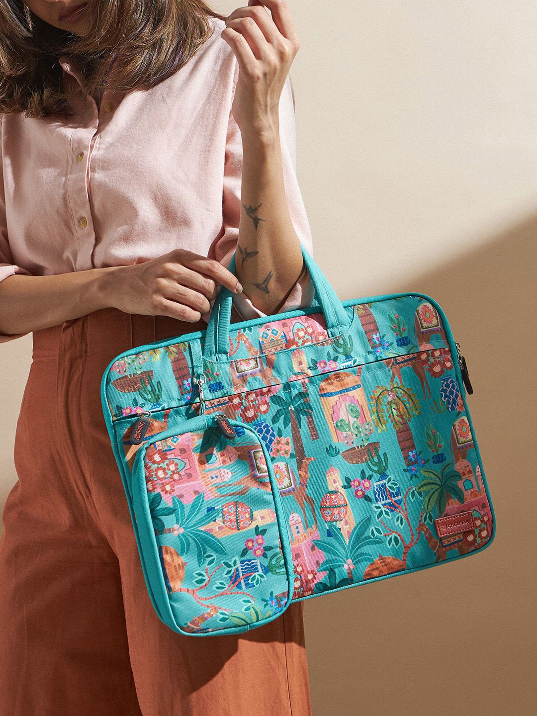 

Chumbak Unisex Printed Laptop Sleeve, Teal