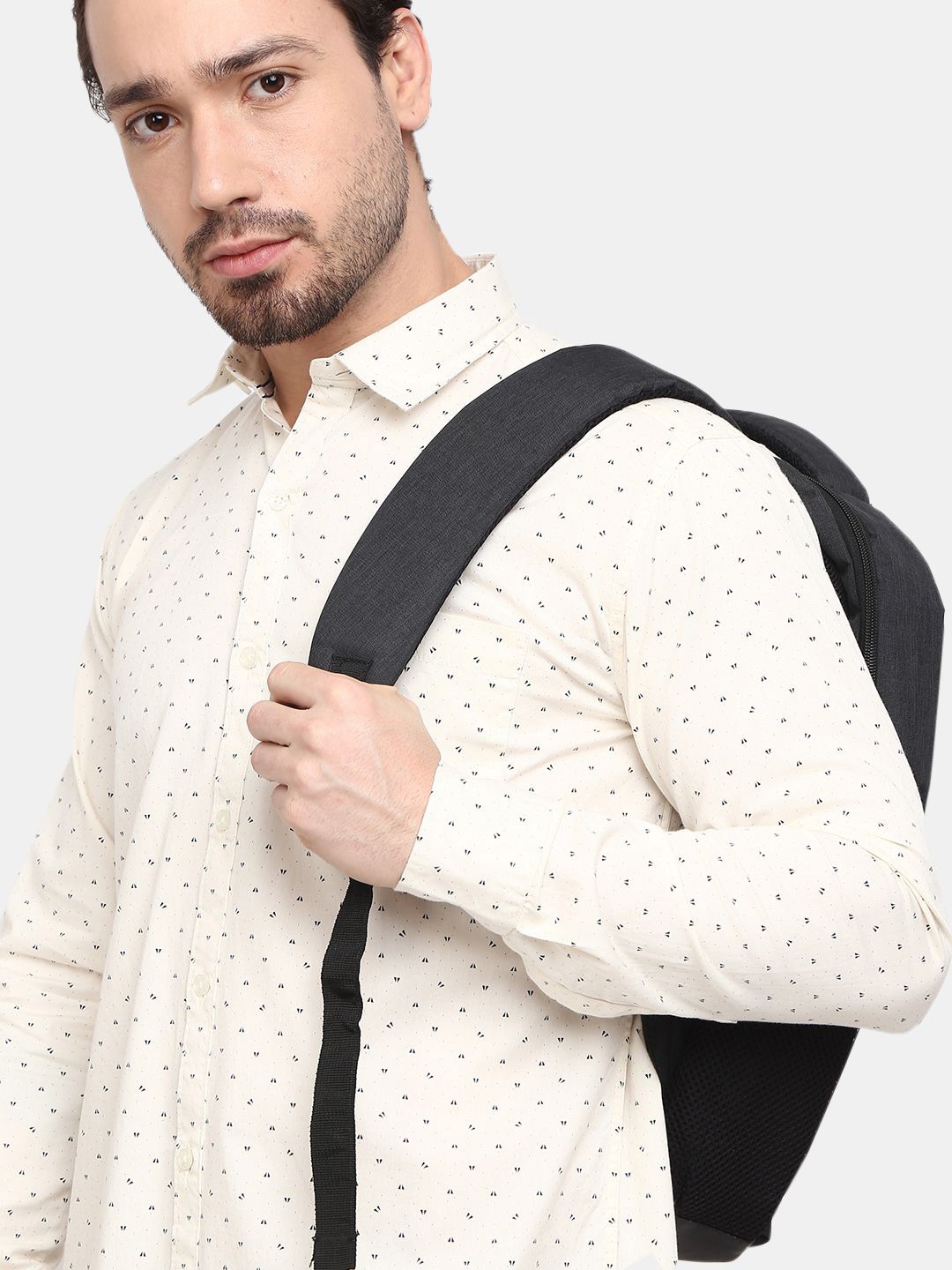 

V-Mart Men Classic Spread Collar Micro Ditsy Printed Cotton Casual Shirt, Beige