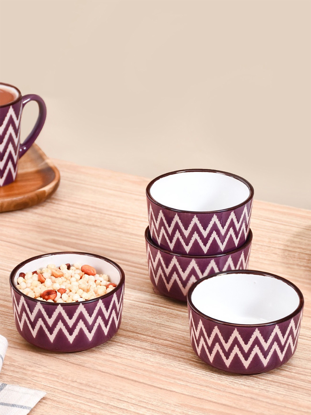 

Nestasia Purple & White 4 Pieces Textured Ceramic Bowls 200ml each