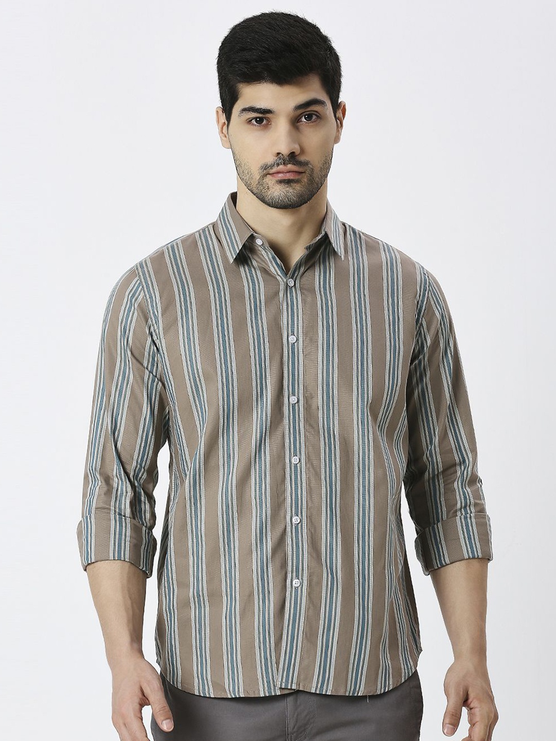 

MARK & ALBERT Men India Slim Spread Collar Vertical Striped Cotton Casual Shirt, Brown