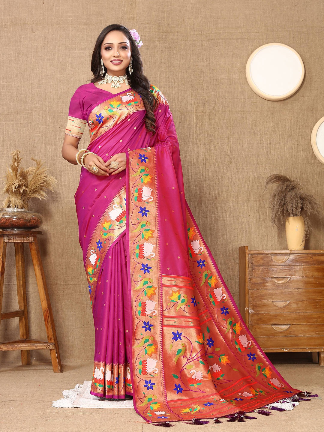 

Zeekha Kalamkari Zari Pure Silk Paithani Saree, Pink