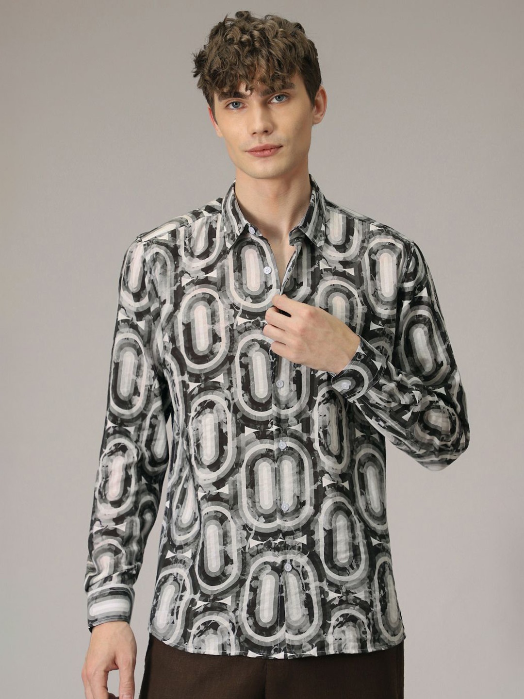 

Banana Club Men Classic Slim Fit Opaque Printed Casual Shirt, Grey