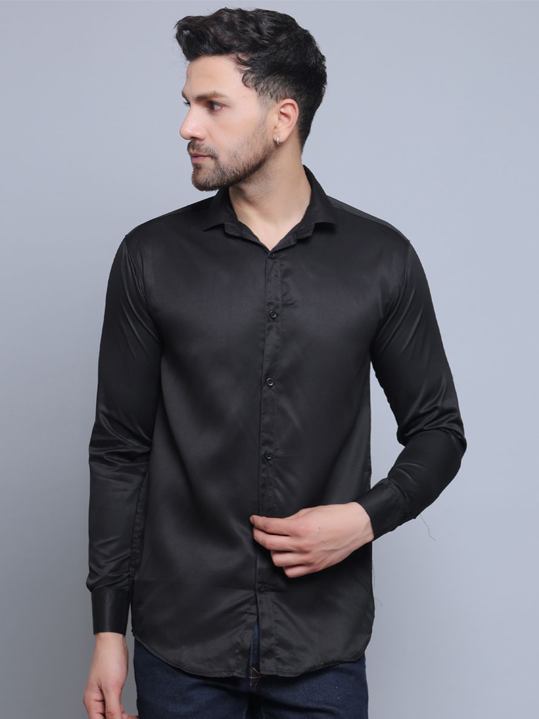 

CRAFT HEAVEN Men Spread Collar Solid Cotton Casual Shirt, Black