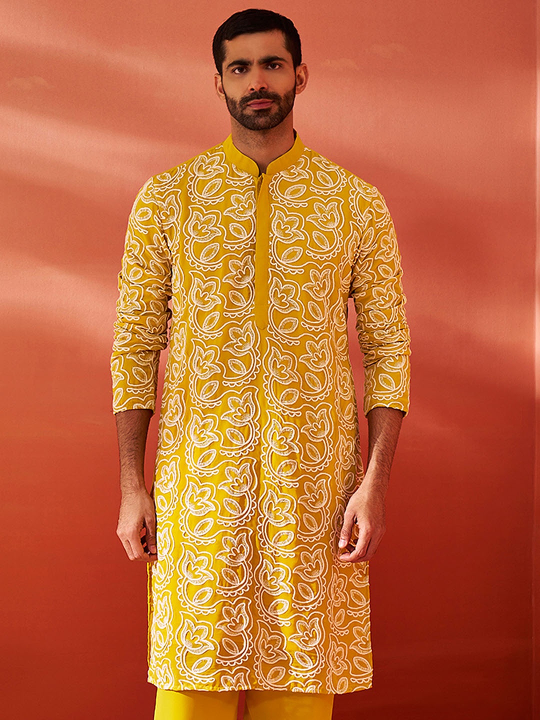 

VASTRAMAY Ethnic Motifs Embroidered Georgette Straight Kurta, Mustard