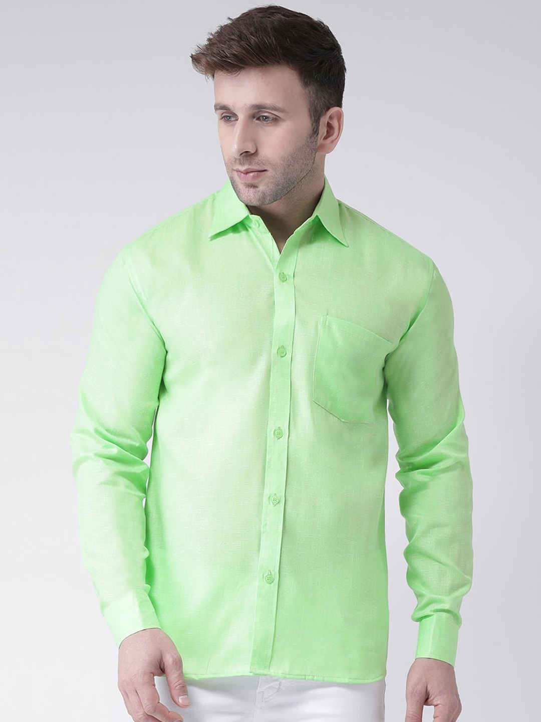 

KLOSET BY RIAG Men Classic Spread Collar Solid Cotton Casual Shirt, Green