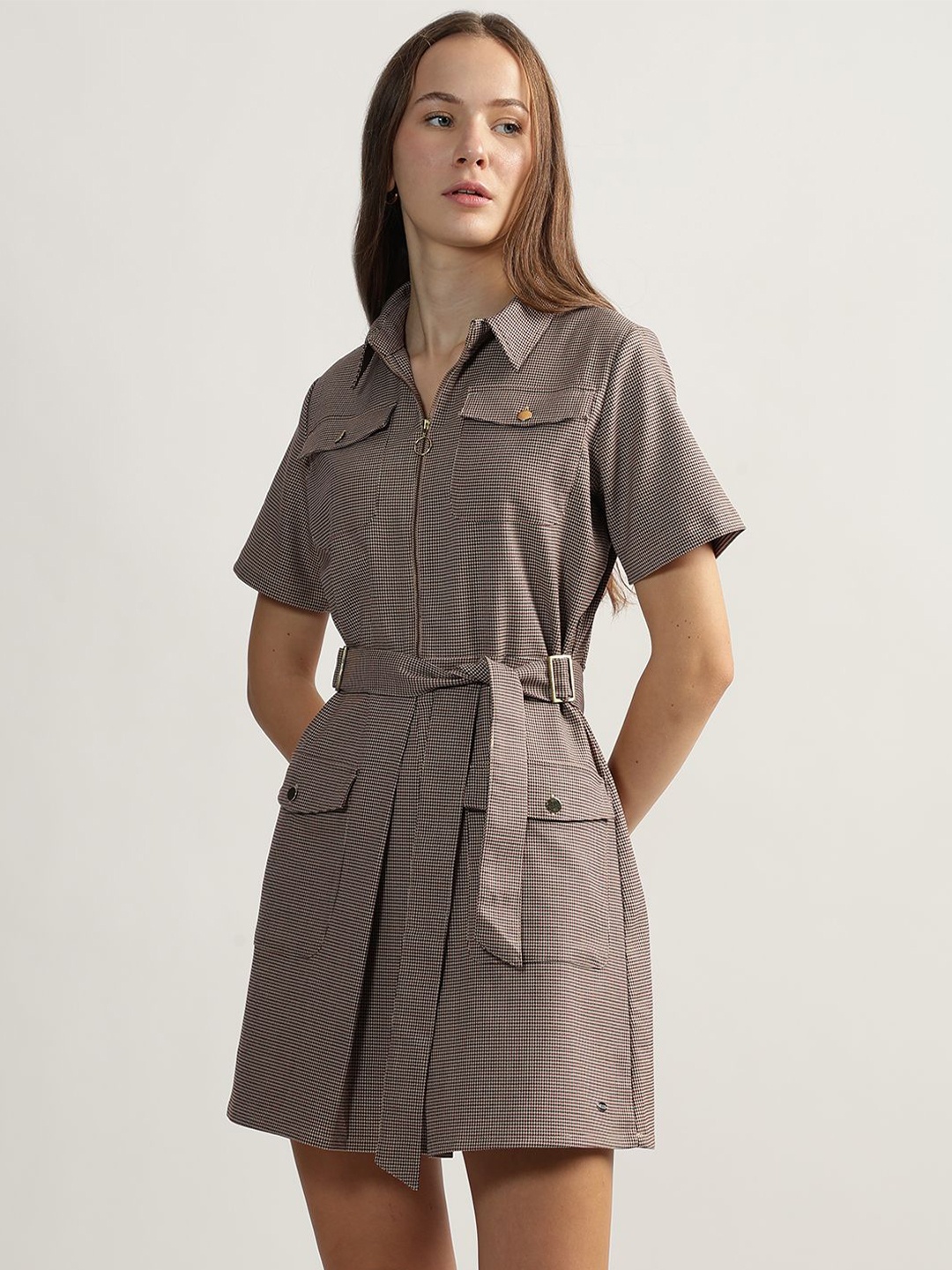 

ELLE Checked Shirt Mini Dress Comes with a belt, Beige