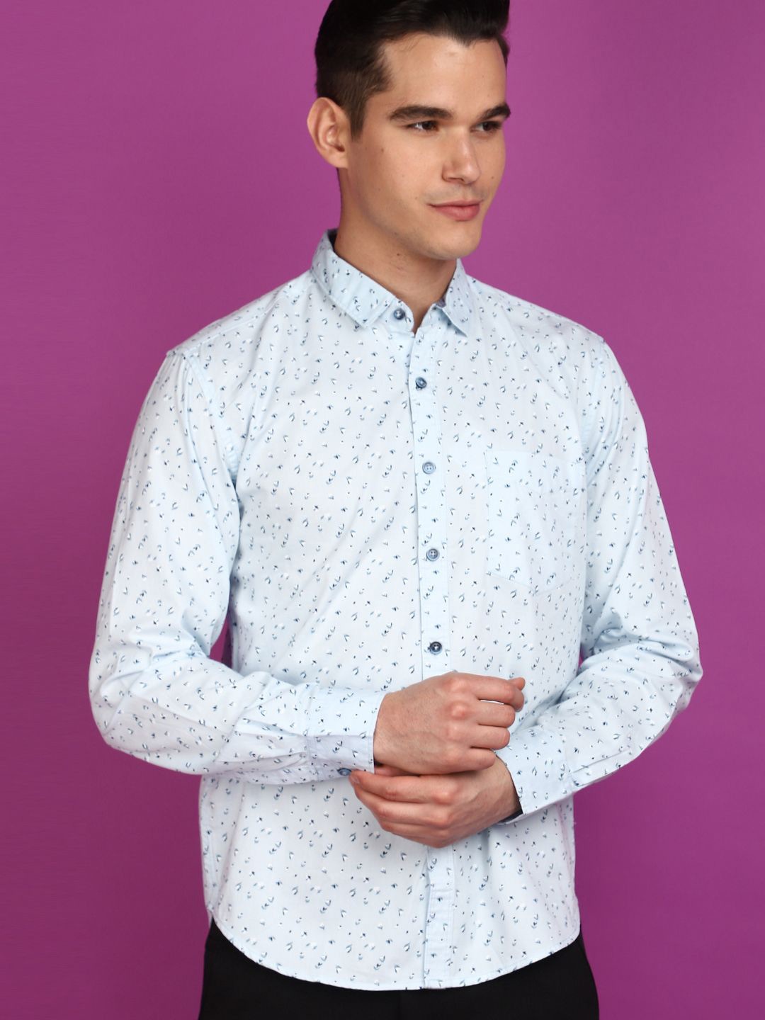 

V-Mart Men Classic Spread Collar Micro Disty Printed Cotton Slim Fit Casual Shirt, Blue