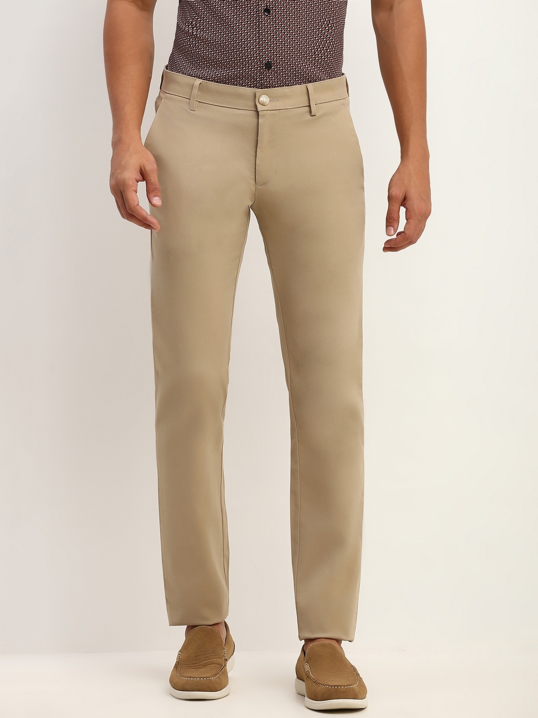 

Allen Solly Men Solid Slim Fit Trousers, Khaki