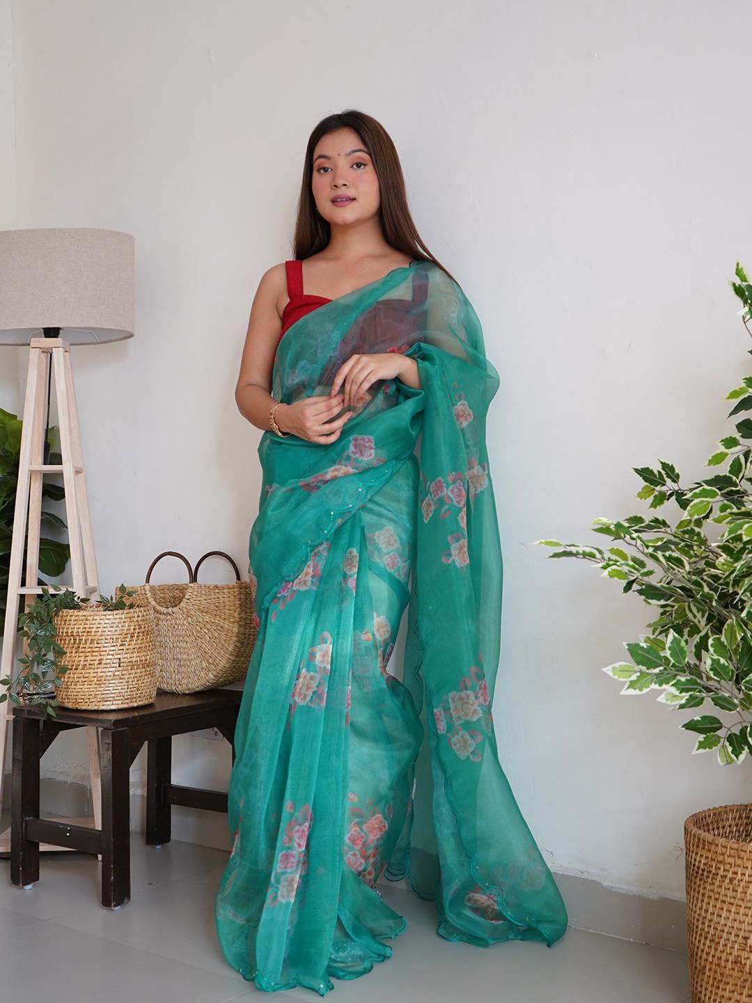 

Ishin Floral Organza Saree, Green