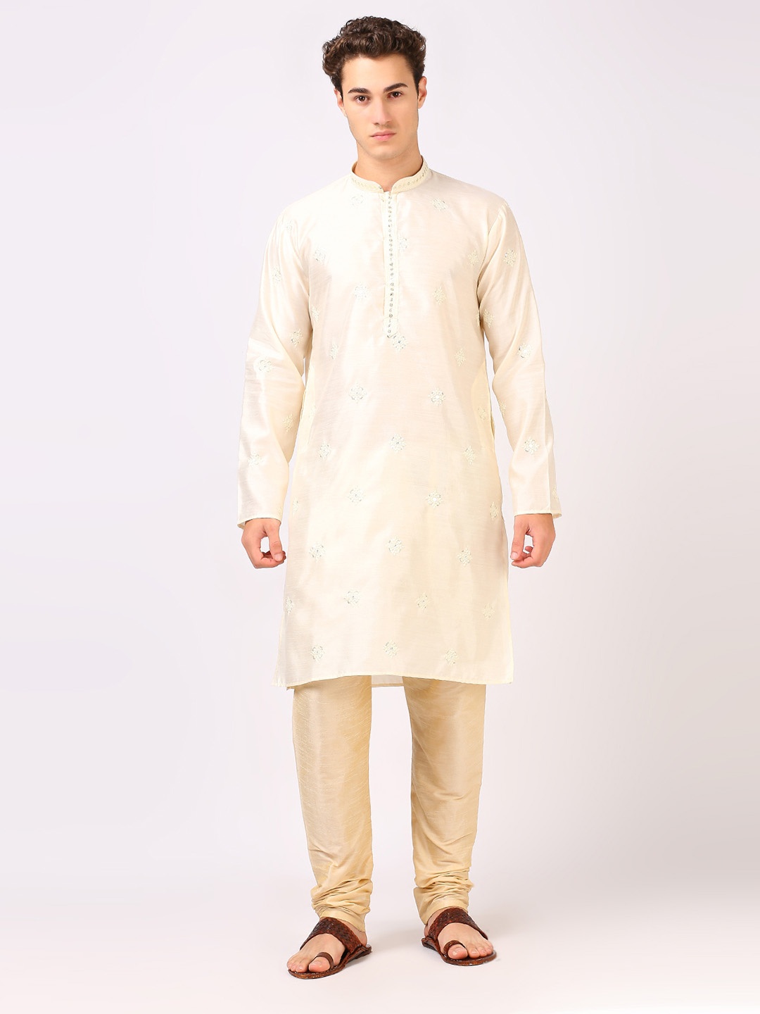 

BELLAZO Ethnic Motifs Embroidered Mandarin Collar Mirror Work Pure Cotton Straight Kurta, Cream