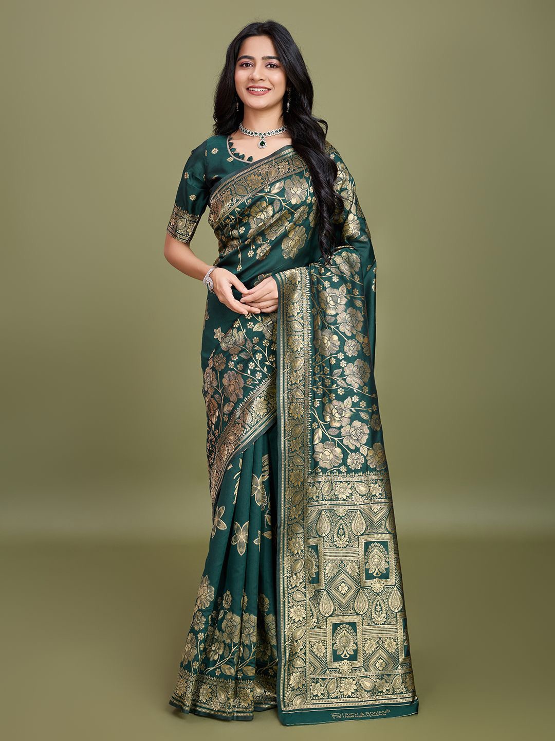 

RICH & ROMAN Woven Design Zari Pure Silk Banarasi Saree, Green