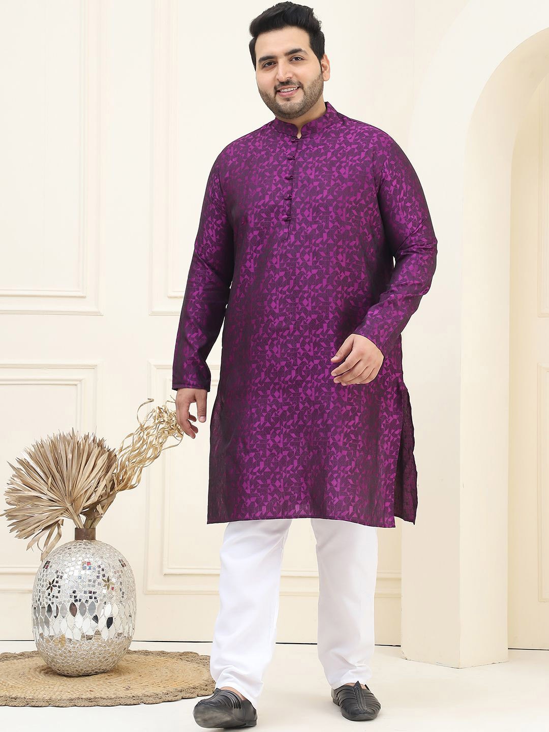 

SOJANYA PLUS Plus Size Mandarin Collar Kurta with Pyjama, Violet