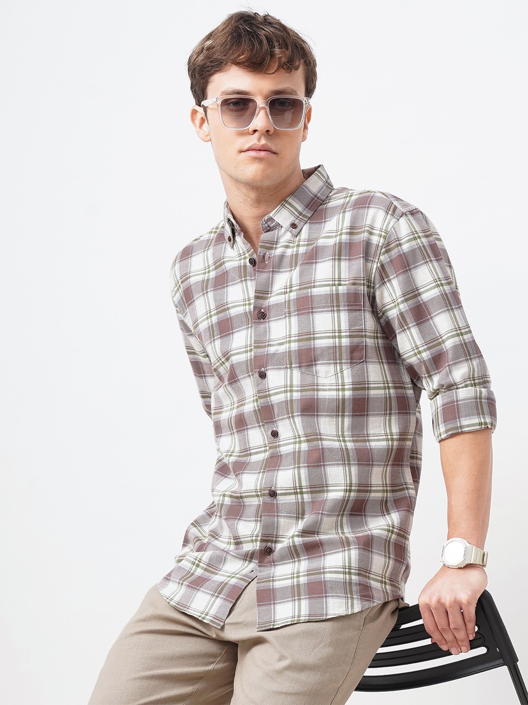 

British Club Men Standard Button-Down Collar Tartan Checked Cotton Casual Shirt, Off white