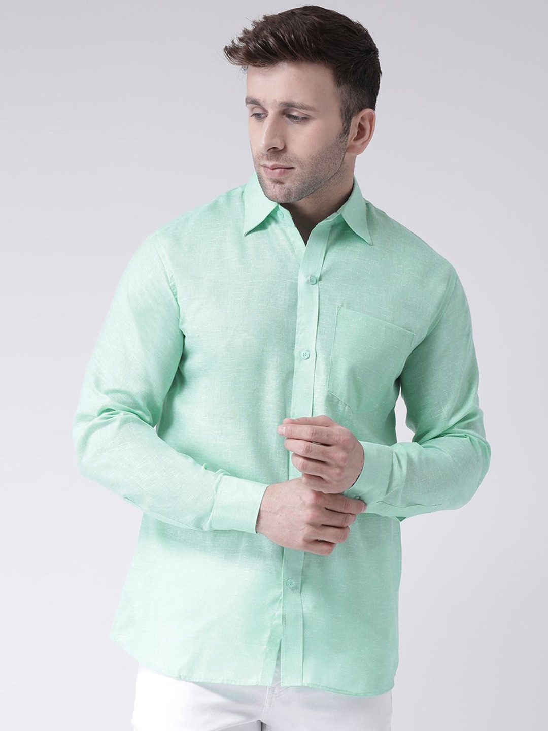 

KLOSET BY RIAG Men Classic Spread Collar Solid Cotton Casual Shirt, Green