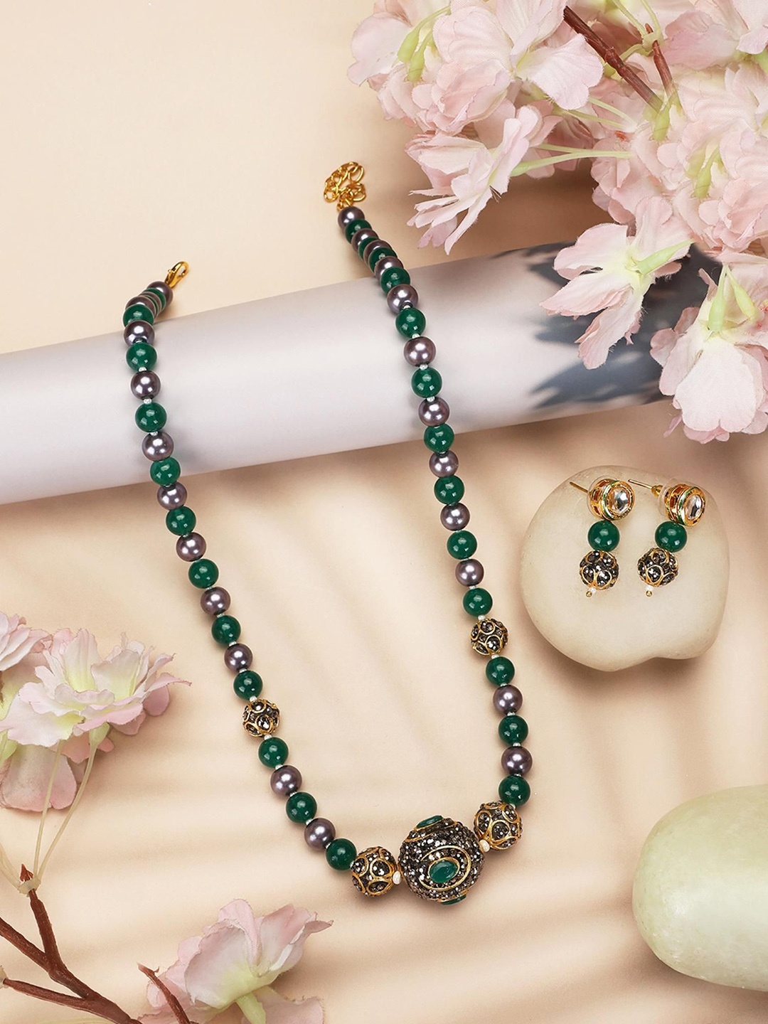 

ANIKAS CREATION Gold-Plated Beaded Jewellery Set