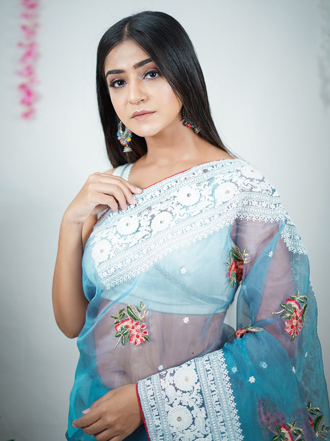

Ishin Floral Embroidered Organza Saree, Blue