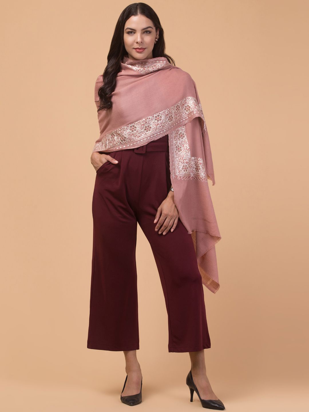 

Tweedle Floral Embroidered Kashmiri Woollen Shawl, Peach