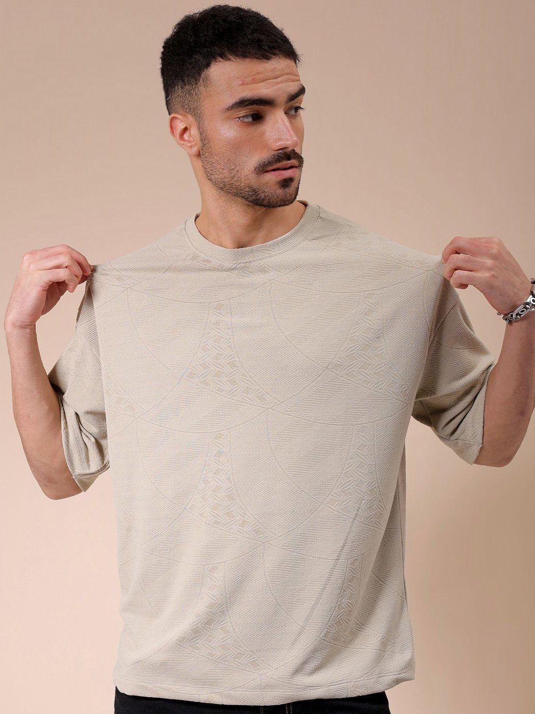 

The Indian Garage Co Men Self Design Round Neck Oversized T-shirt, Green