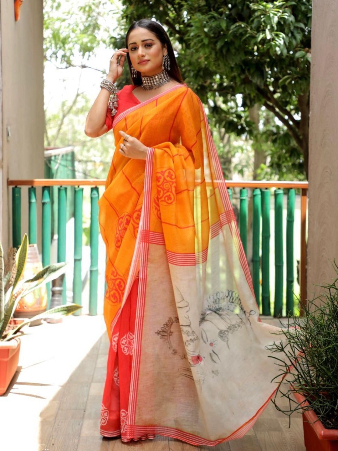 

GRIIHAM Ethnic Motifs Ikat Saree, Yellow