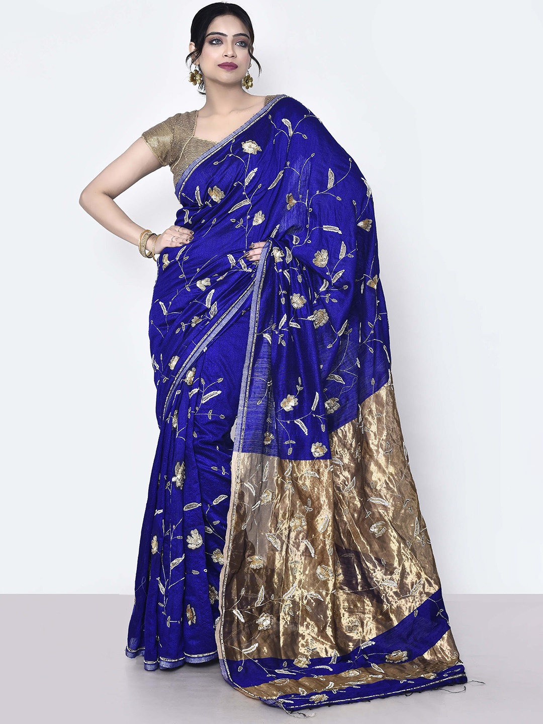 

SPRISH Woven Design Zari Pure Silk Dabu Saree, Blue