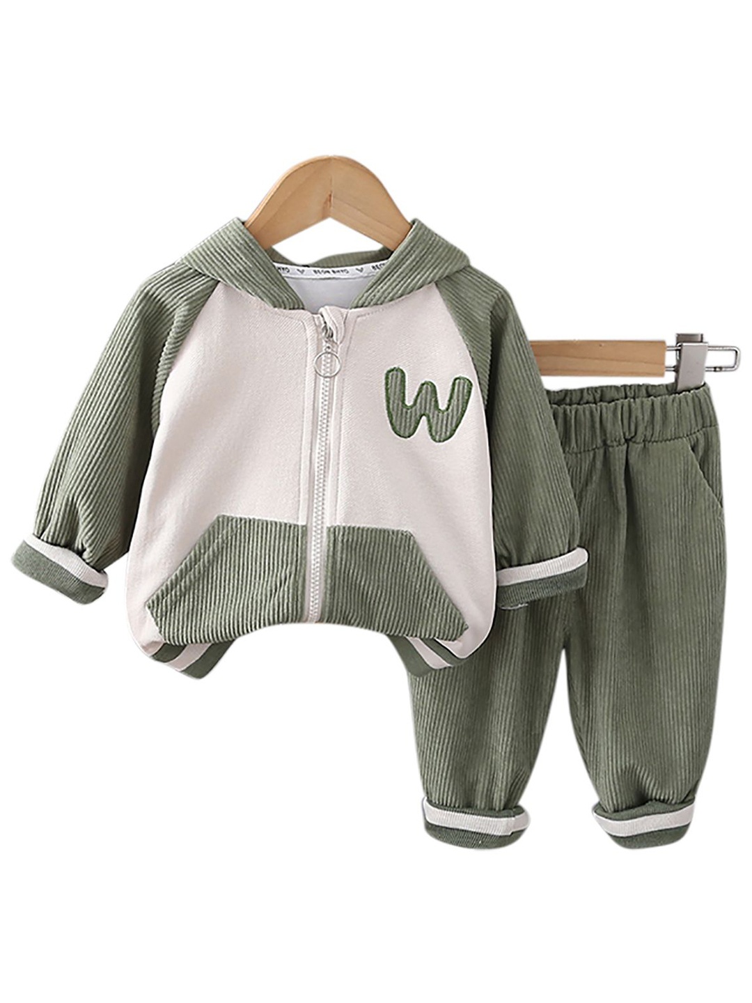 

StyleCast x Revolte Kids Colourblocked Hooded Pure Cotton Top With Trousers, Green