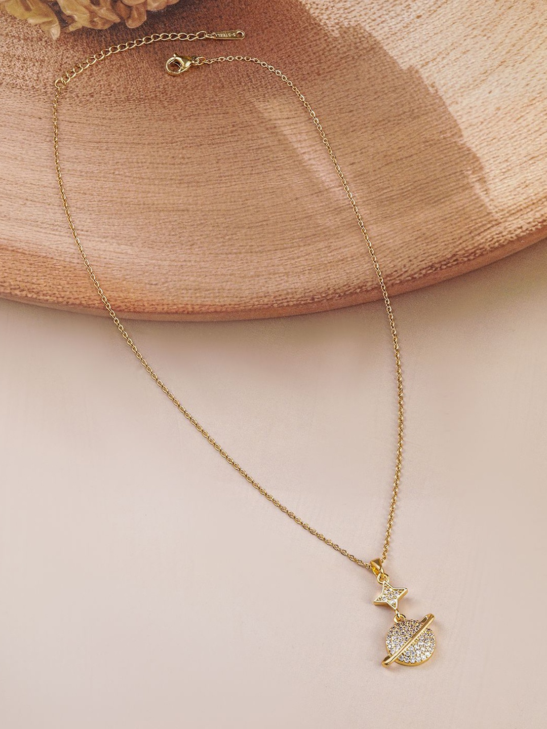 

Rubans Gold-Plated Contemporary Pendant with Chain
