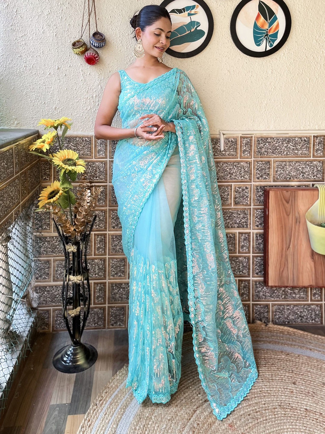 

LeeliPeeri Designer Embellished Sequinned Net Saree with Matching Blouse, Blue