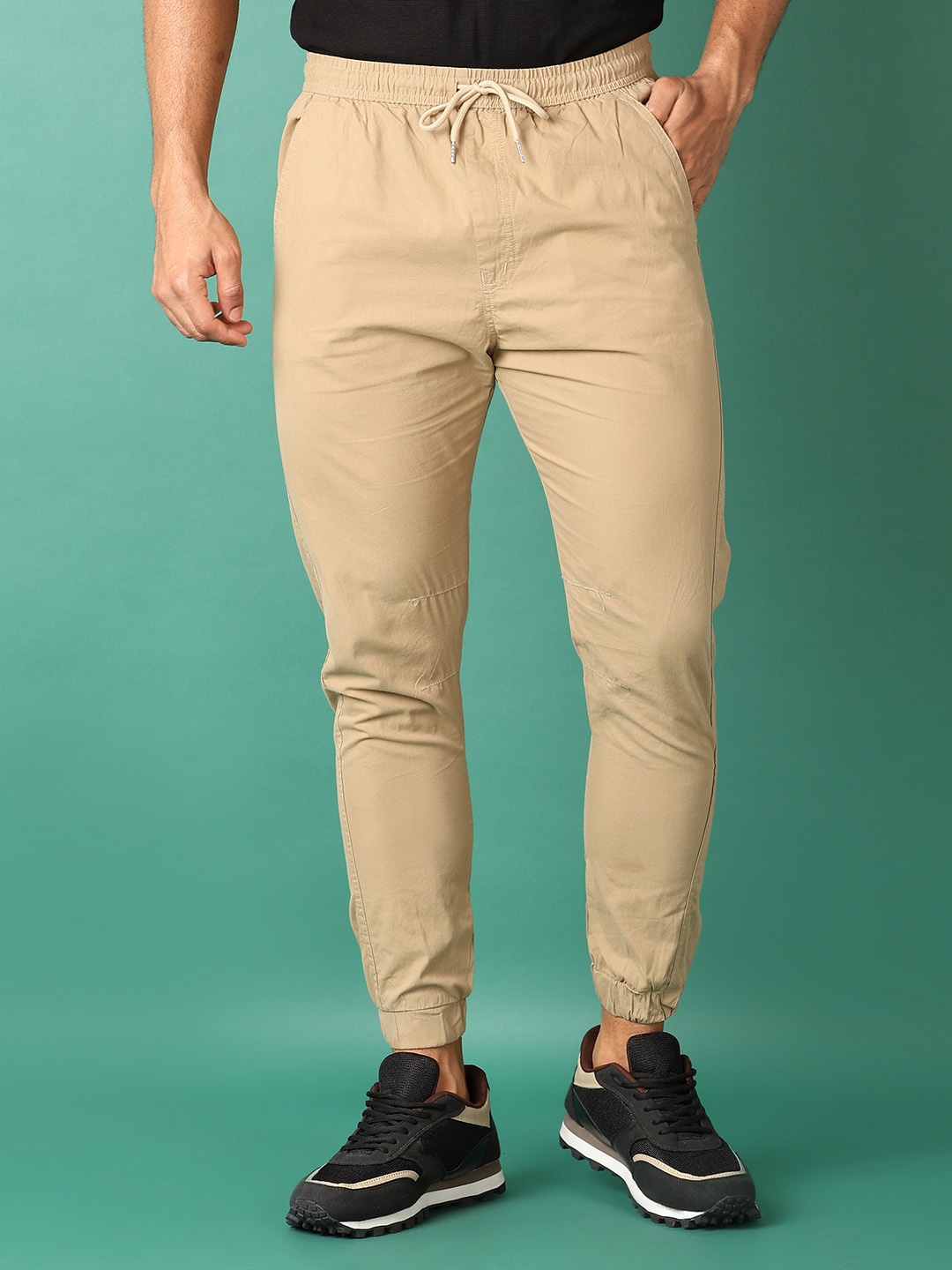 

V-Mart Men Solid Mid-Rise Joggers Trousers, Khaki