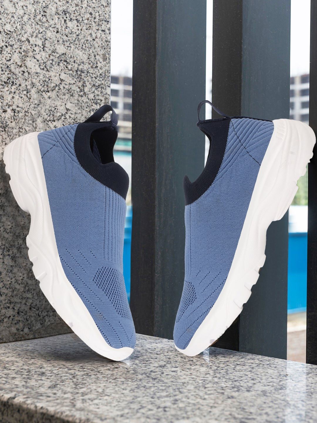 

SPRENGE Men Woven Design Slip-On Sneakers, Blue