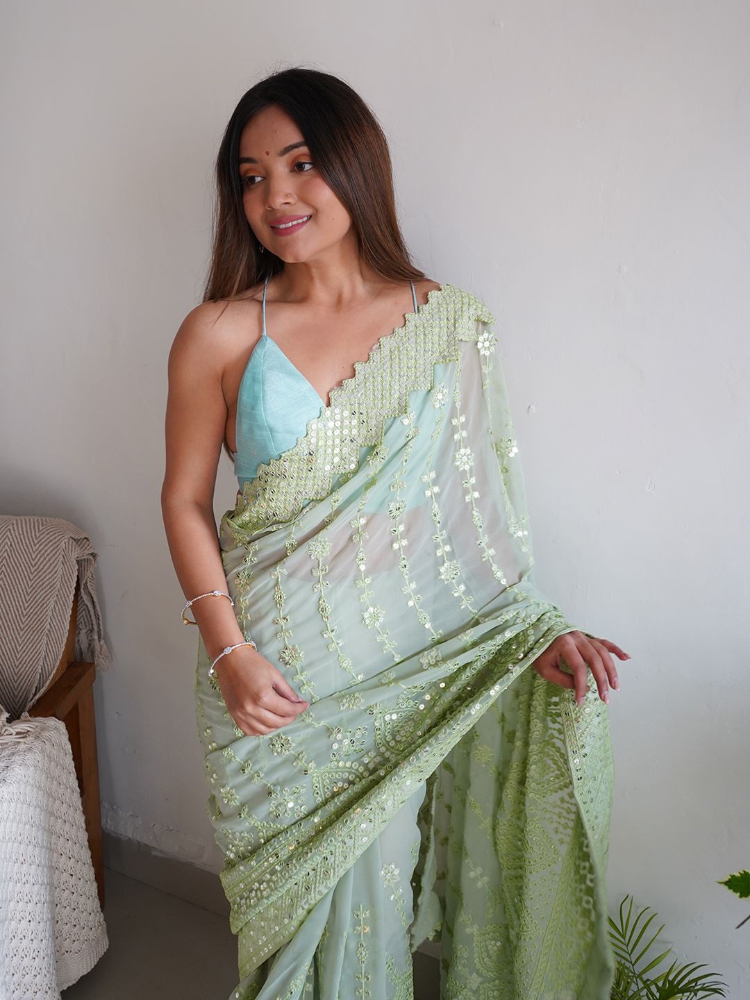 

Ishin Ethnic Motifs Mirror Work Poly Georgette Saree, Green