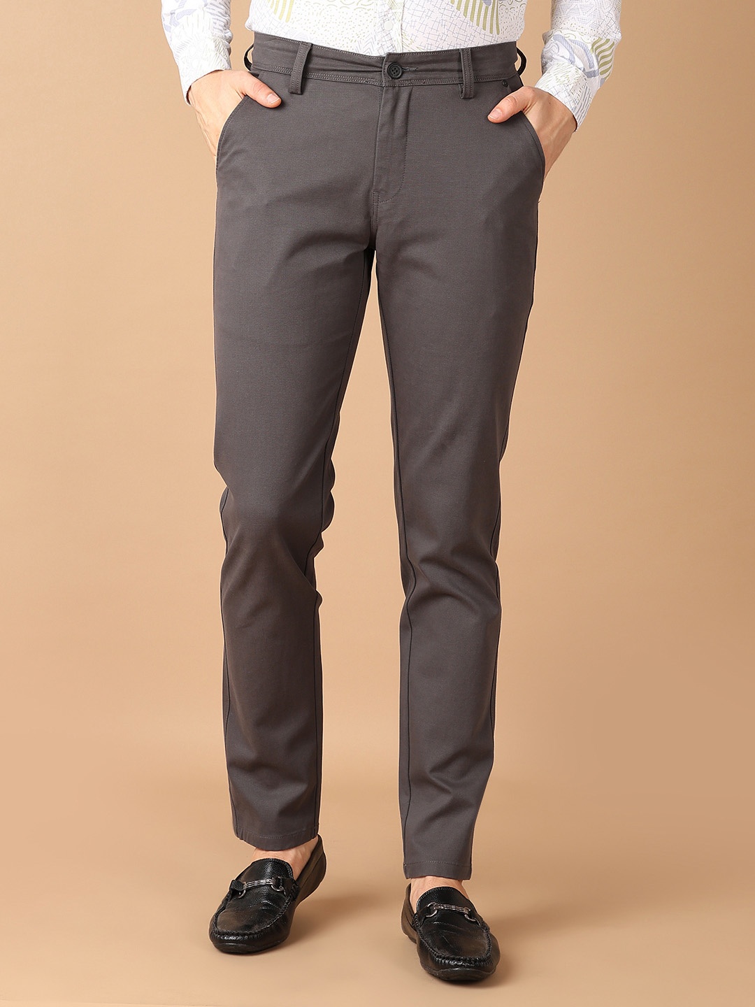 

V-Mart Men Slim Fit Trousers, Grey