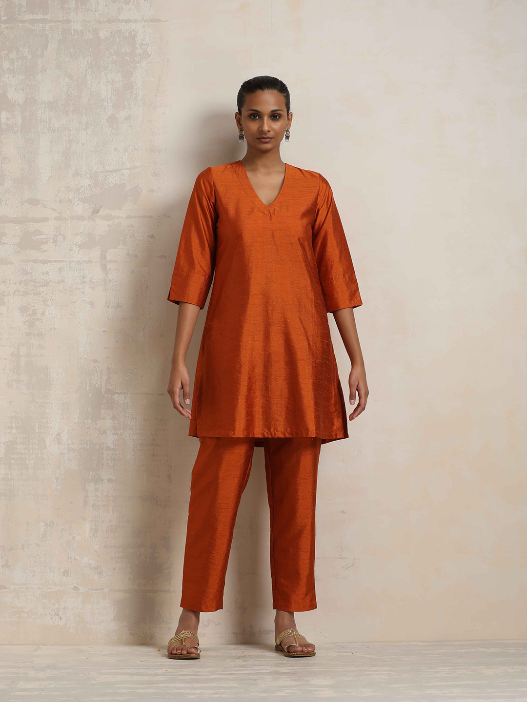 

trueBrowns V-Neck Tunic With Trousers, Orange