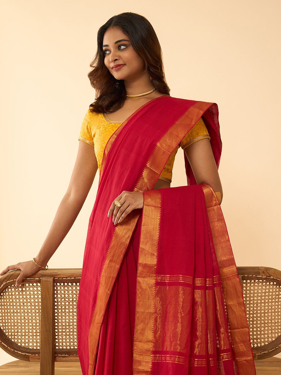 

Taneira Zari Pure Cotton Mangalagiri Saree, Red