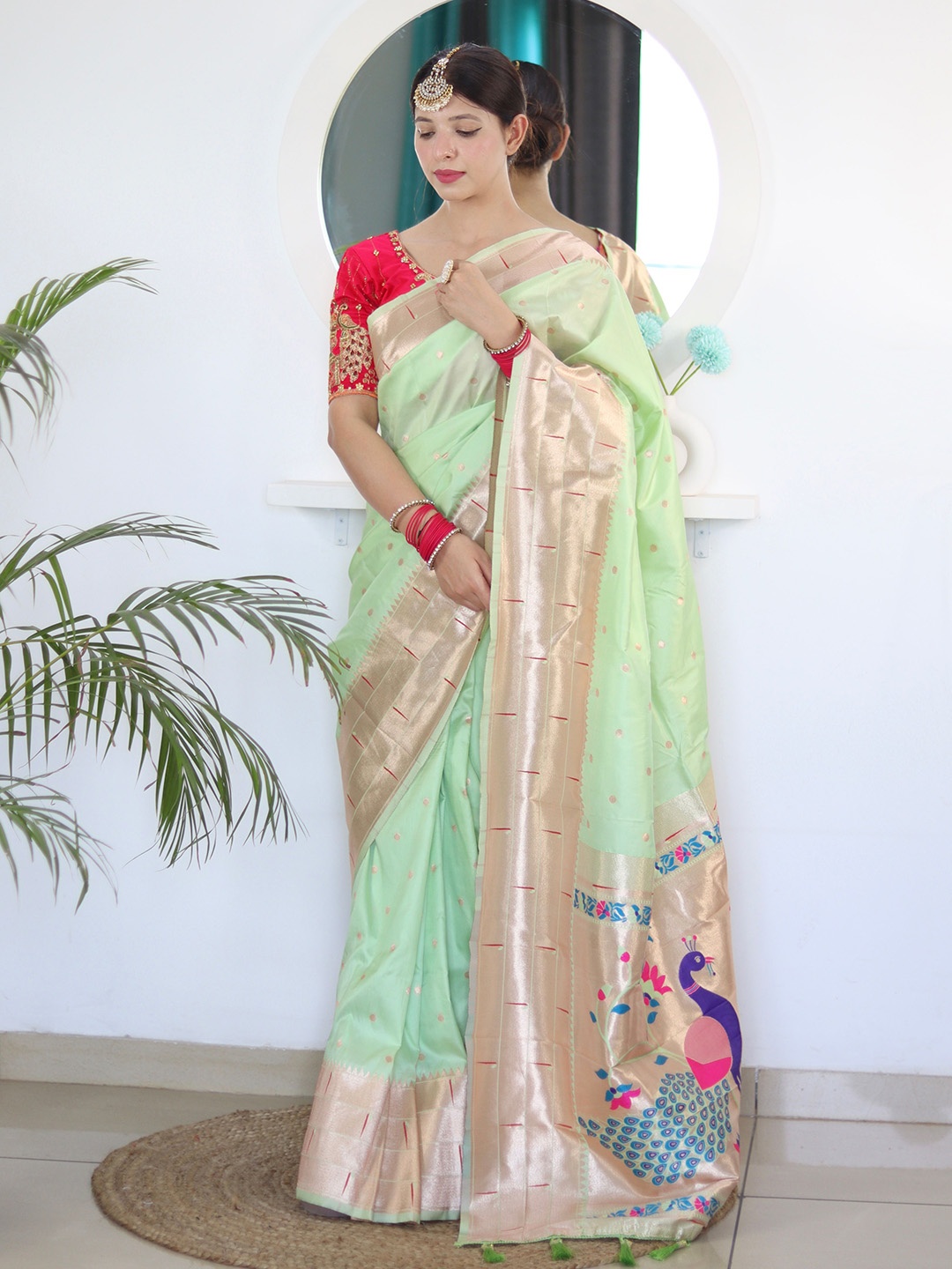 

Zeekha Woven Design Zari Pure Silk Paithani Saree, Sea green