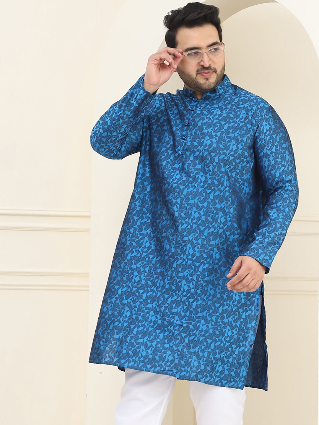 

SOJANYA PLUS Size Geometric Mandarin Collar Straight Kurta, Blue