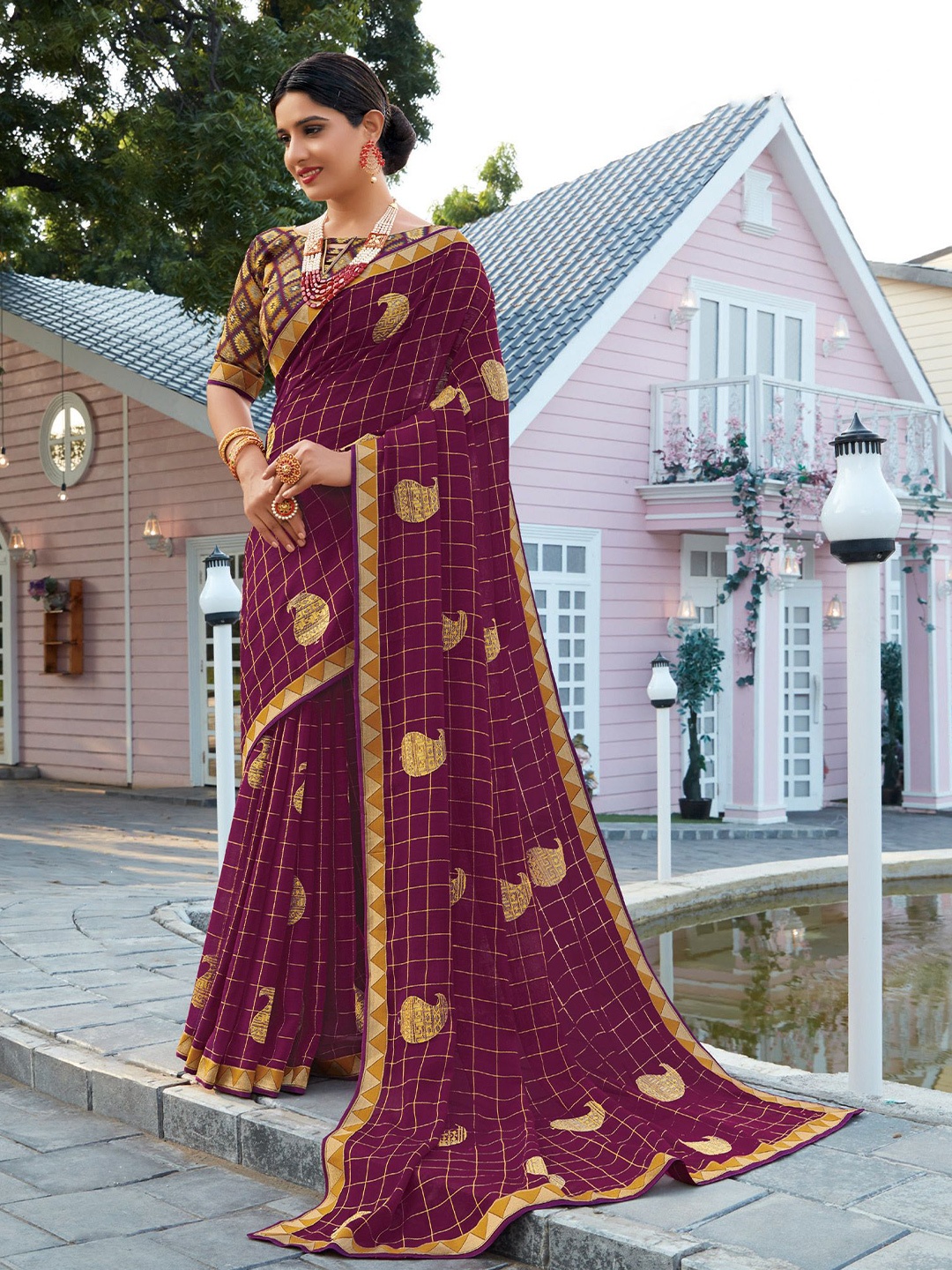 

Laxmipati Checked Embroidered Embellished Saree, Purple