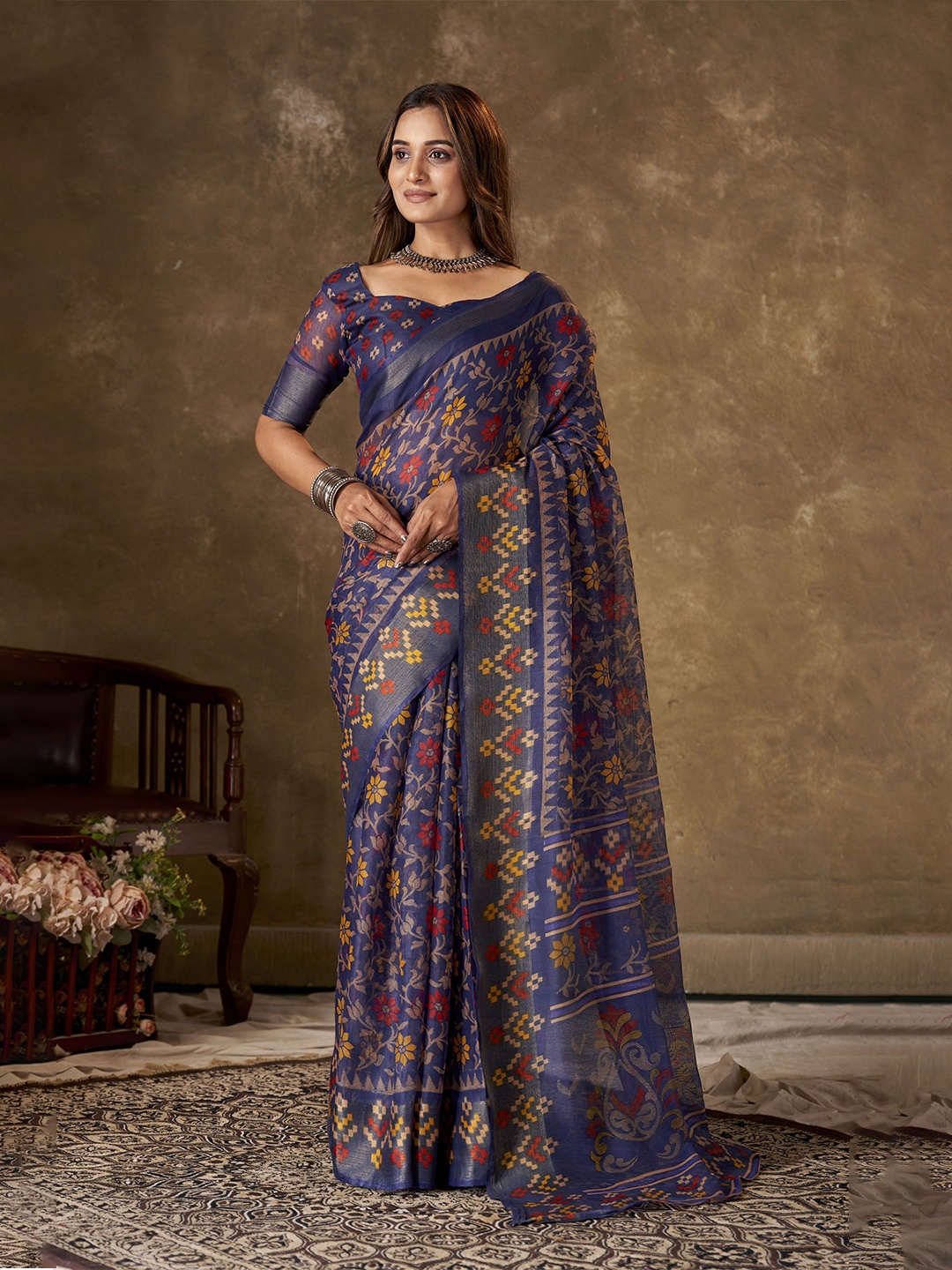 

KAYOMMI Floral Printed Pure Cotton Jamdani Saree, Purple