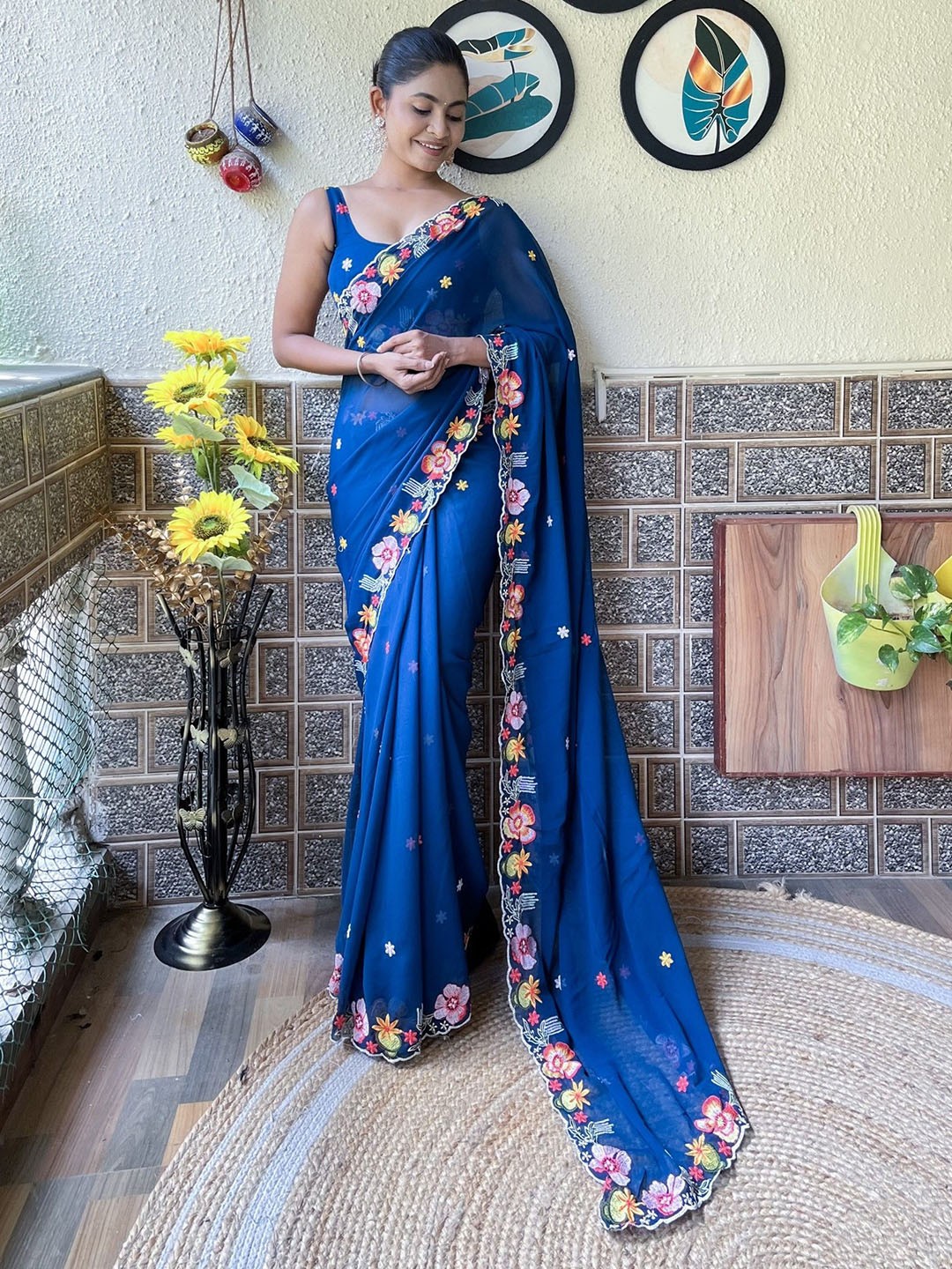 

LeeliPeeri Designer Embellished Embroidered Georgette Saree, Blue