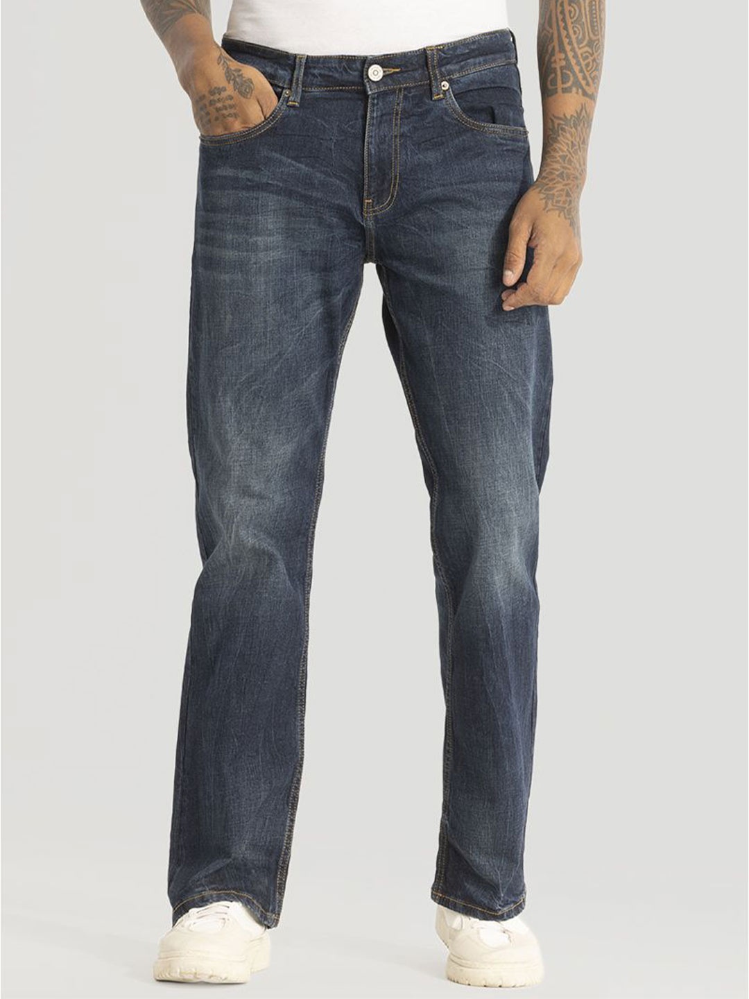 

Snitch Men Comfort Straight Fit Light Fade Stretchable Jeans, Blue