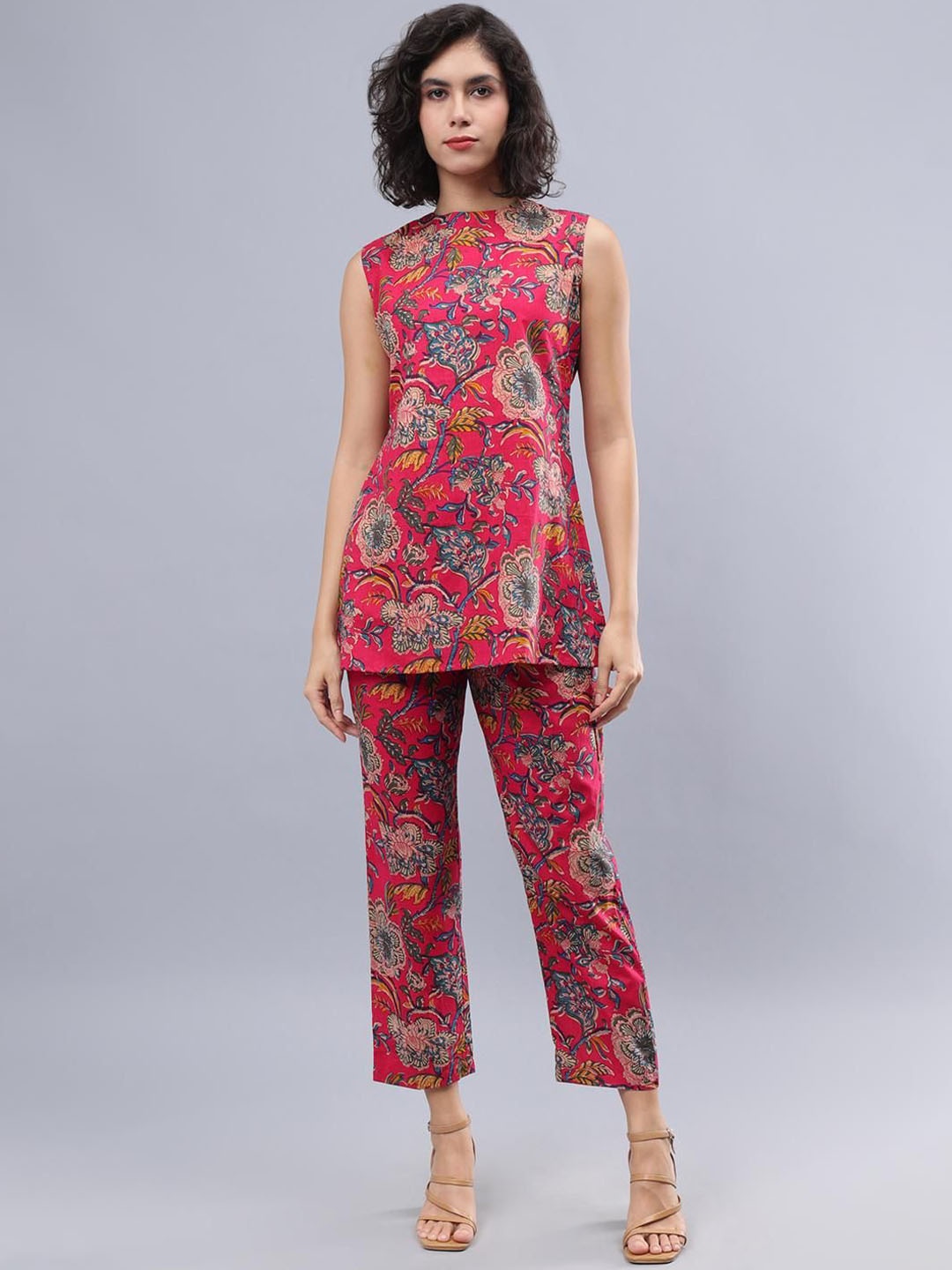 

CORDSET Printed Pure Cotton Sleeveless Tunic With Trousers Co-Ords, Pink