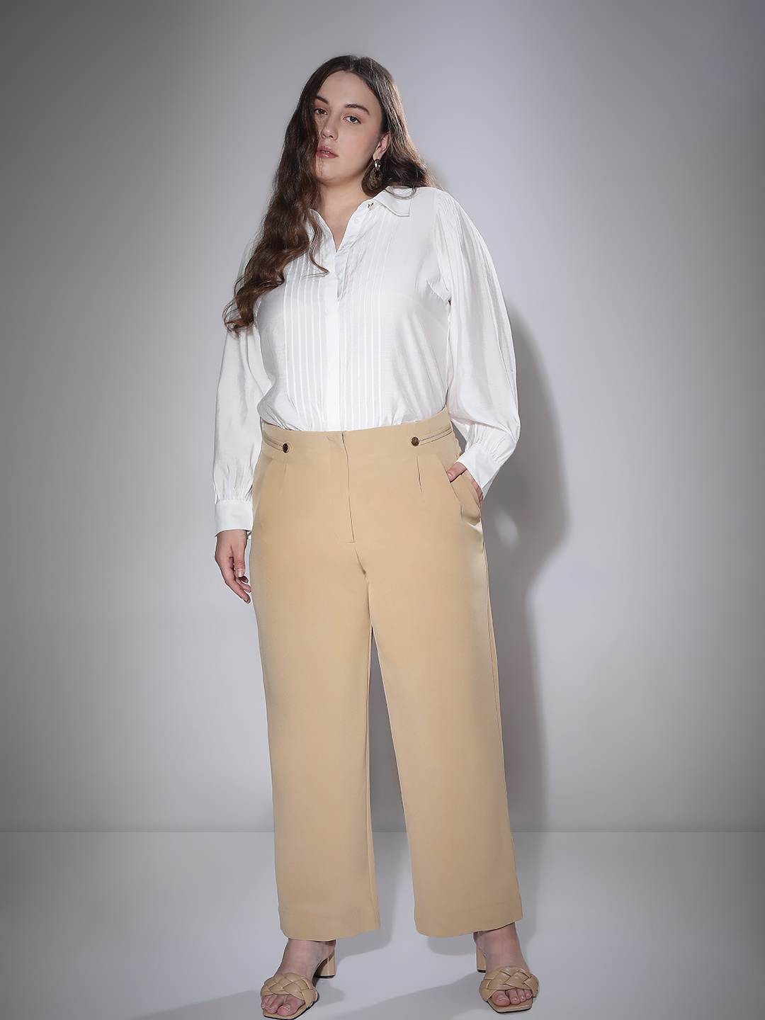 

VERO MODA CURVE Women Solid Straight Fit High-Rise Pleated Wide Leg Trousers, Beige