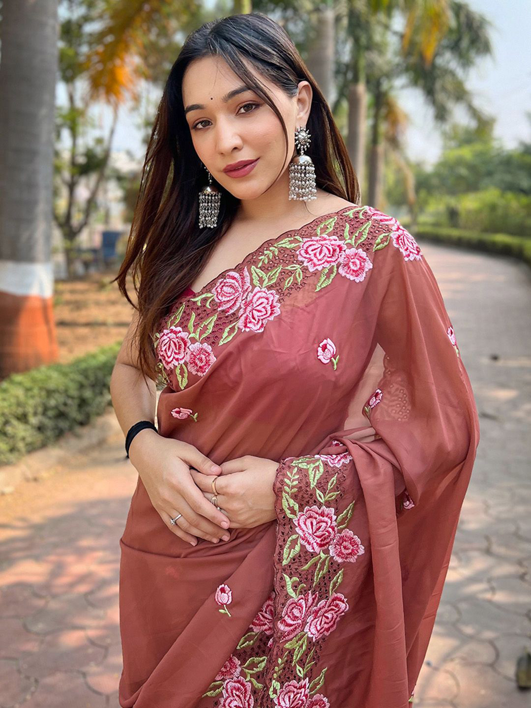 

Ishin Floral Embroidered Saree, Brown