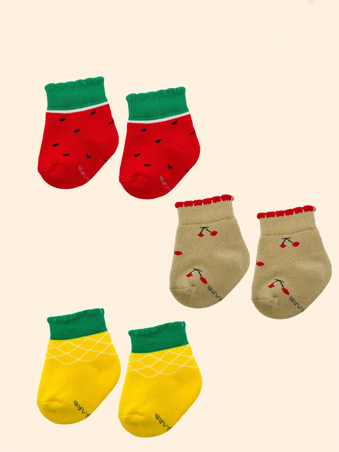 

AIR GARB Kids-Unisex Pack Of 3 Patterned Ankle-Length Socks, Red