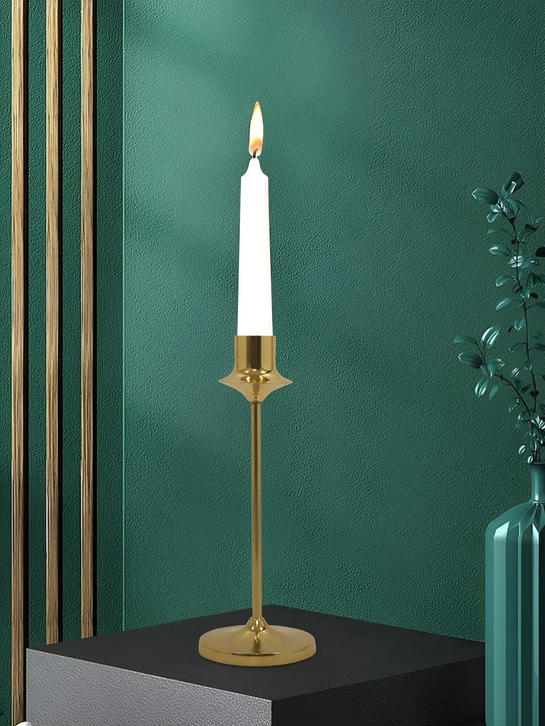 

Metalsmith Gold-Toned Candle Holder