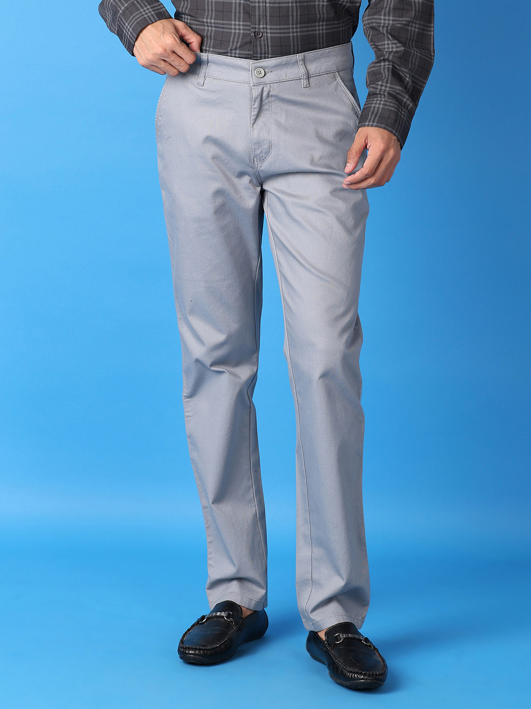 

V-Mart Men Slim Fit Trousers, Grey