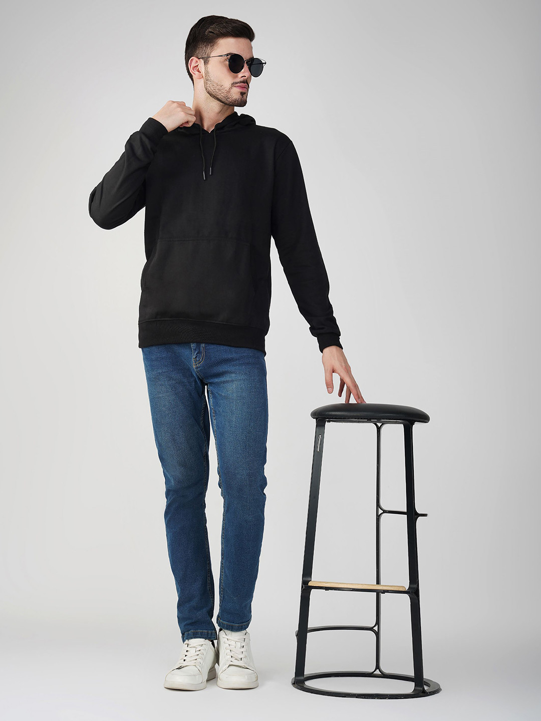 

The Roadster Lifestyle Co. Men Solid Hood Cotton Pullover Sweatshirt, Black