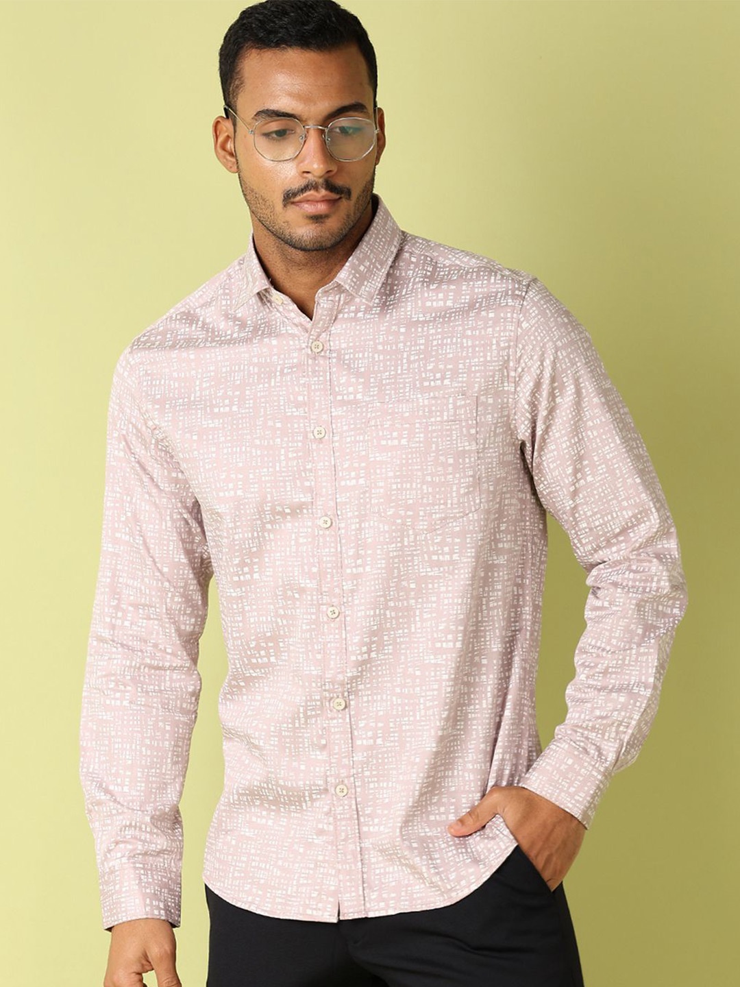 

V-Mart Men Classic Spread Collar Abstract Printed Casual Shirt, Mauve