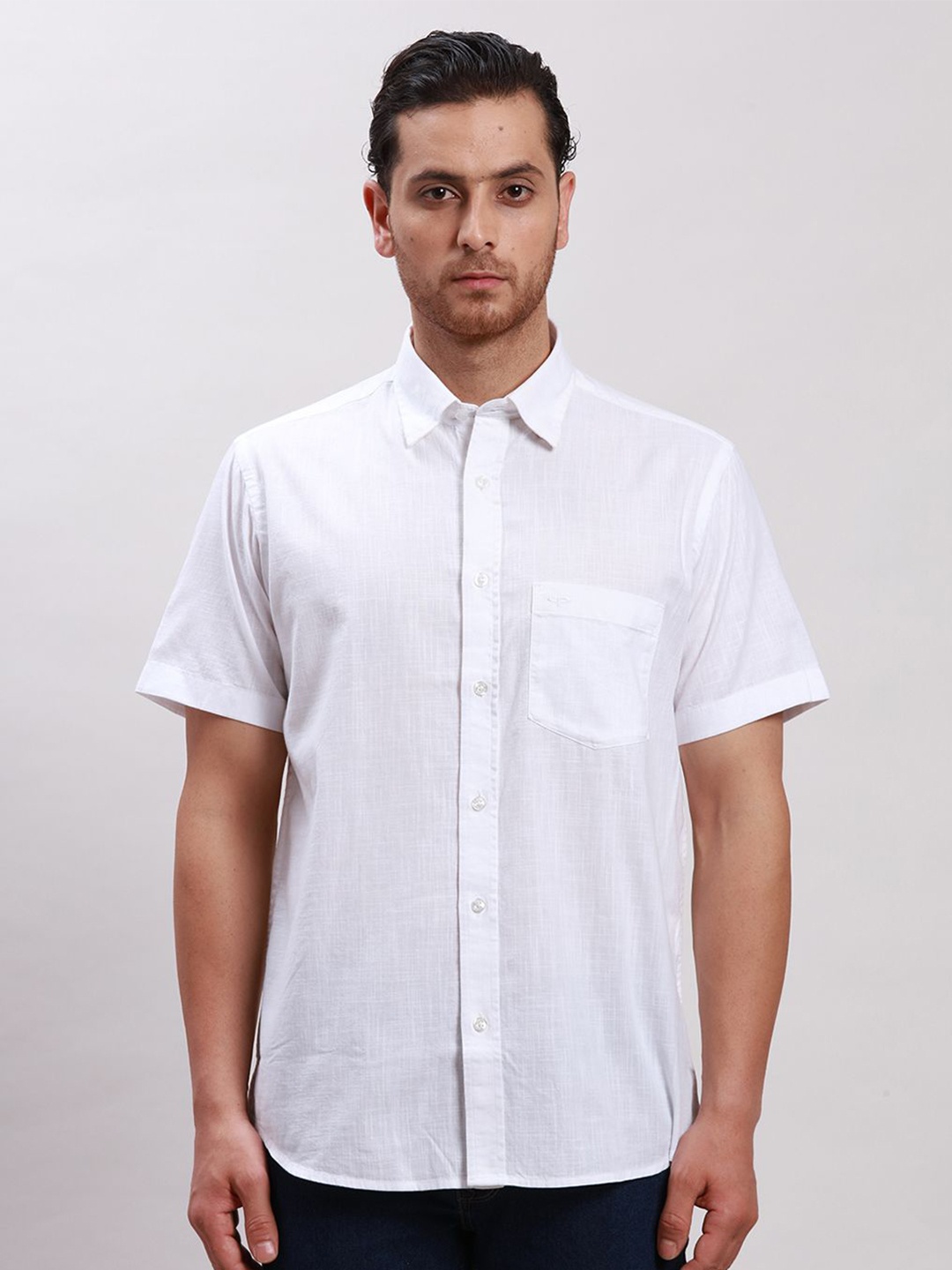 

ColorPlus Men Spread Collar Solid Cotton Tailored Fit Casual Shirt, White