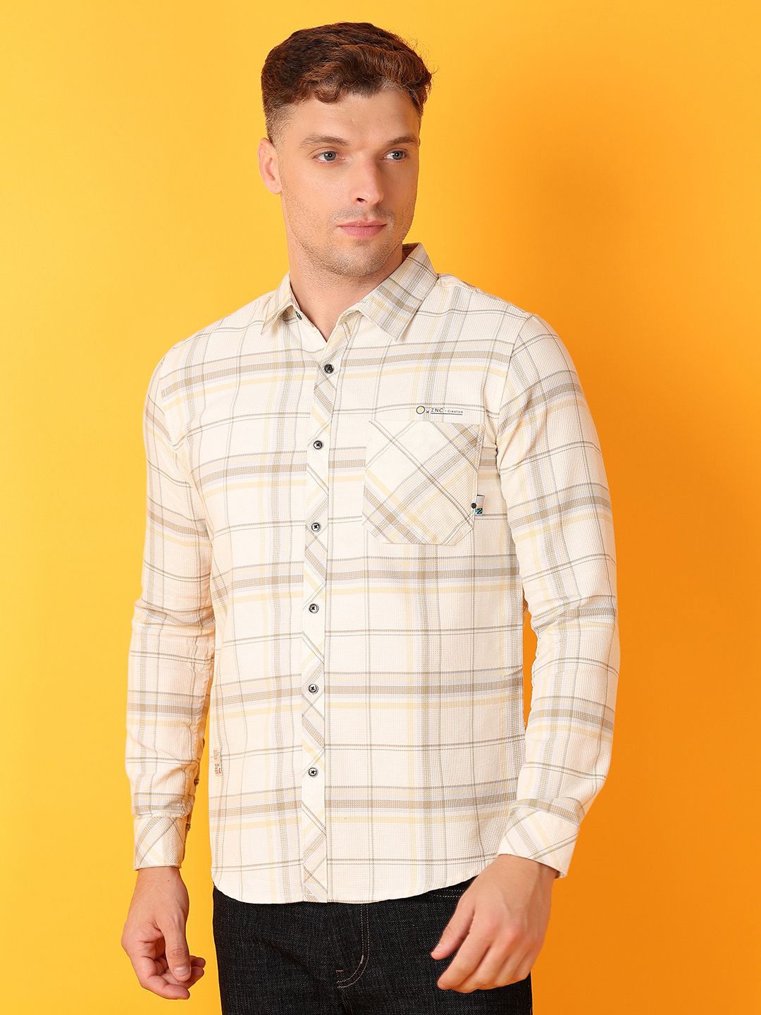 

V-Mart Men Classic Spread Collar Tartan Checked Cotton Slim Fit Casual Shirt, Beige