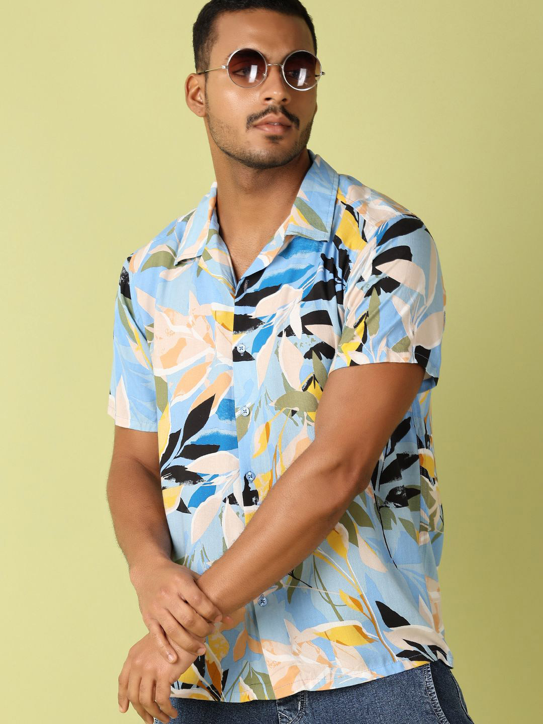 

V-Mart Men Classic Cuban Collar Floral Checked Casual Shirt, Blue